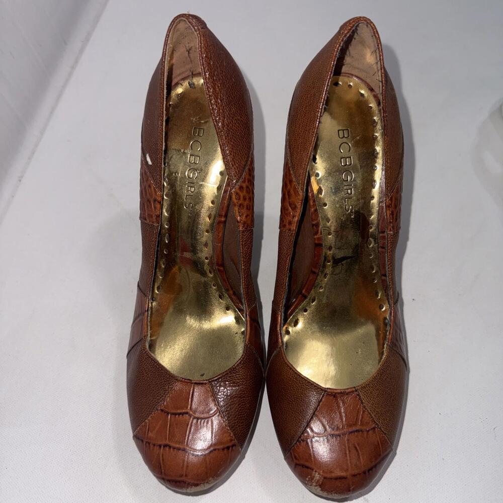 BCBGMAXAZRIA Leather Platform Cap Toe Brown Heels Pumps SIZE 5.5B 35.5